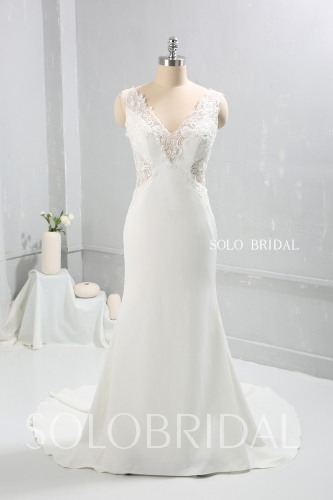 Ivory crepe sheath fitted wedding dress 724A9455