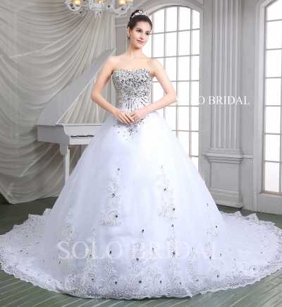 White heavy silver diamond ball gown sweetheart lace up cathedral train organza wedding dress A86115