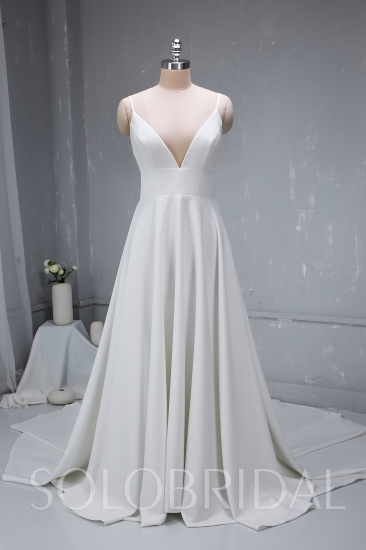 New Chic Crepe Satin Wedding Dress Open Neckline 724A3233a [724A3233a]