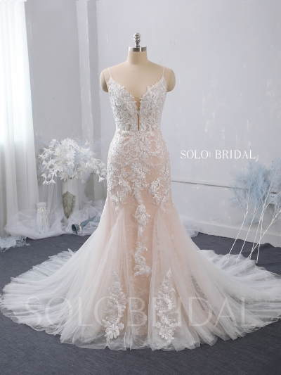 plunge neck spaghetti straps fit and flare blush pink wedding dress zipper back chapel train 724A7512