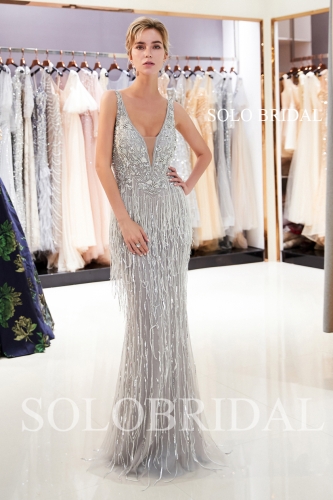 Grey feather sheath shiny proom dress J756811