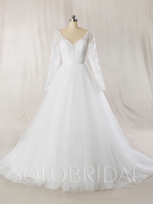 A Line V neckline Long Sleeves Wedding Dress 724A7202s