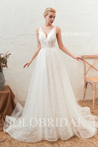Chantilly lace a line wedding dress M283461