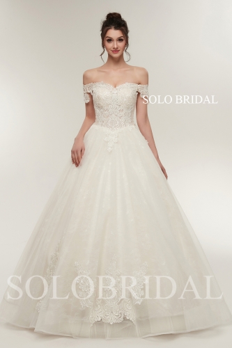 Ivory A line off shoulder wedding dress H506381